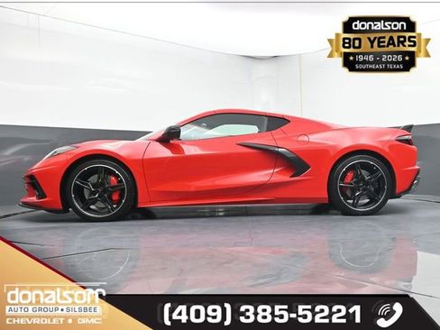 Used 2020 Chevrolet Corvette Stingray Premium Cpe w/ 3LT Preferred Equipment Group RWD image 21