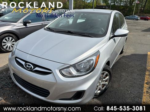 Used 2012 Hyundai Accent GS FWD image 1