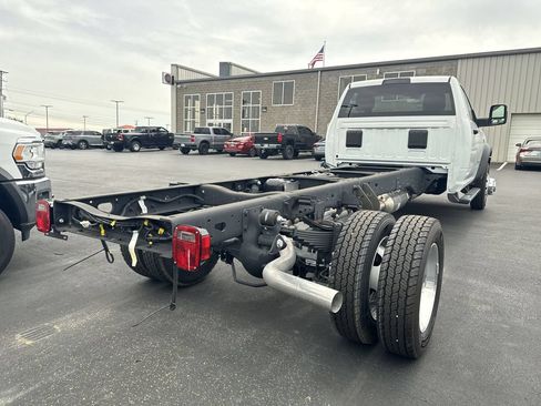 New 2024 RAM 5500 SLT w/ Quick Order Package 2YG SLT AWD/4WD image 8
