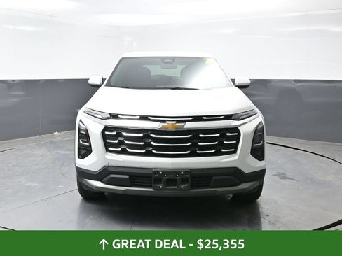Used 2025 Chevrolet Equinox LT AWD/4WD image 8