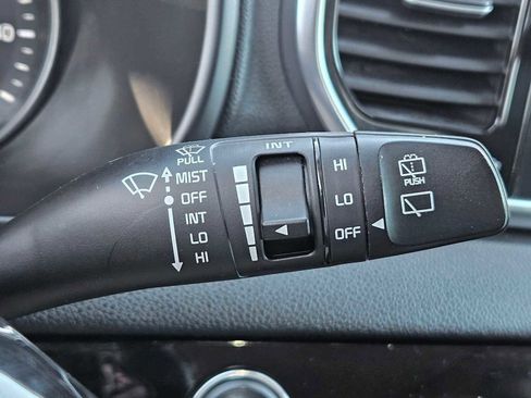 Used 2022 Kia Sportage EX image 35