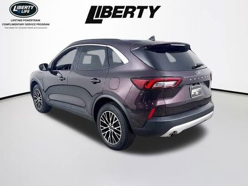 Used 2023 Ford Escape SE image 5
