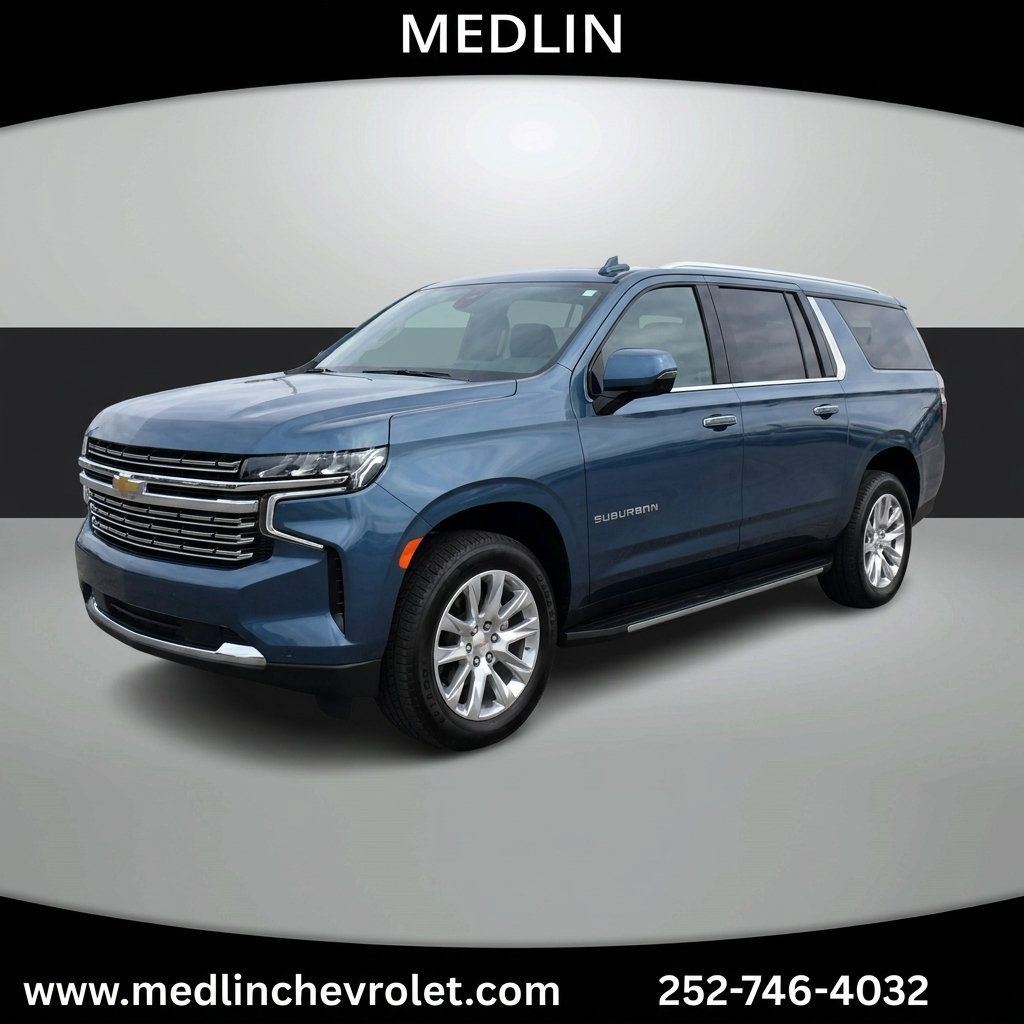 Used 2025 Chevrolet Suburban Premier AWD/4WD image 7