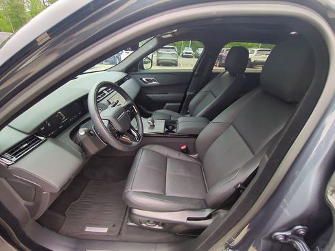 Used 2025 Land Rover Range Rover Velar Dynamic SE AWD/4WD image 16