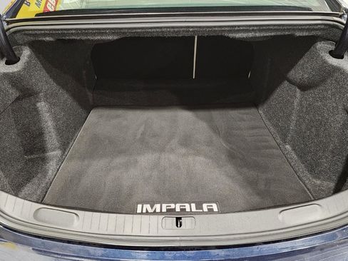 Used 2018 Chevrolet Impala LT w/ Sunroof and Spoiler Package FWD image 33