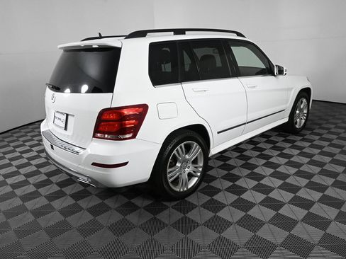Used 2014 Mercedes-Benz GLK 350 2WD image 25
