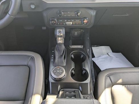 New 2026 Ford Bronco Outer Banks AWD/4WD image 20