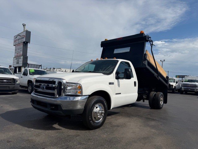 Used 2001 Ford F350 XL RWD image 2