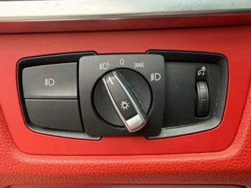 Used 2018 BMW 440i xDrive Coupe w/ M Sport Package image 15