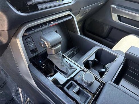 New 2026 Toyota Tundra SR5 AWD/4WD image 18