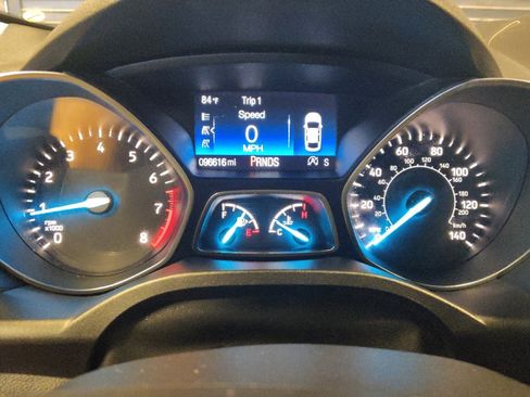Used 2017 Ford Escape SE w/ Equipment Group 201A FWD image 23