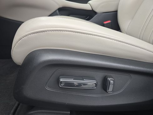 Used 2024 Honda HR-V EX-L image 30