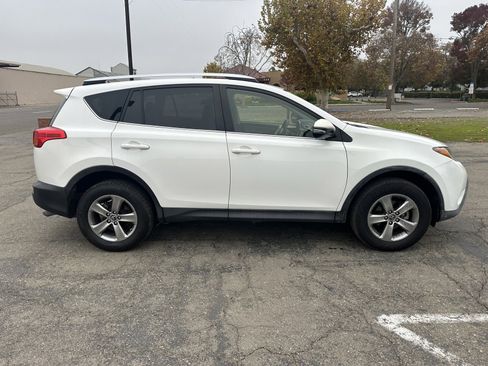 Used 2015 Toyota RAV4 XLE image 8