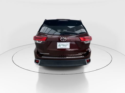 Used 2019 Toyota Highlander Limited image 7