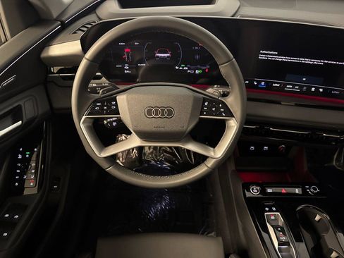 New 2025 Audi Q6 e-tron Premium Plus image 13