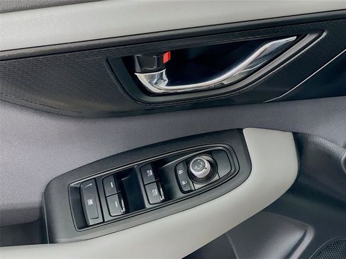 Certified 2025 Subaru Outback Premium image 23