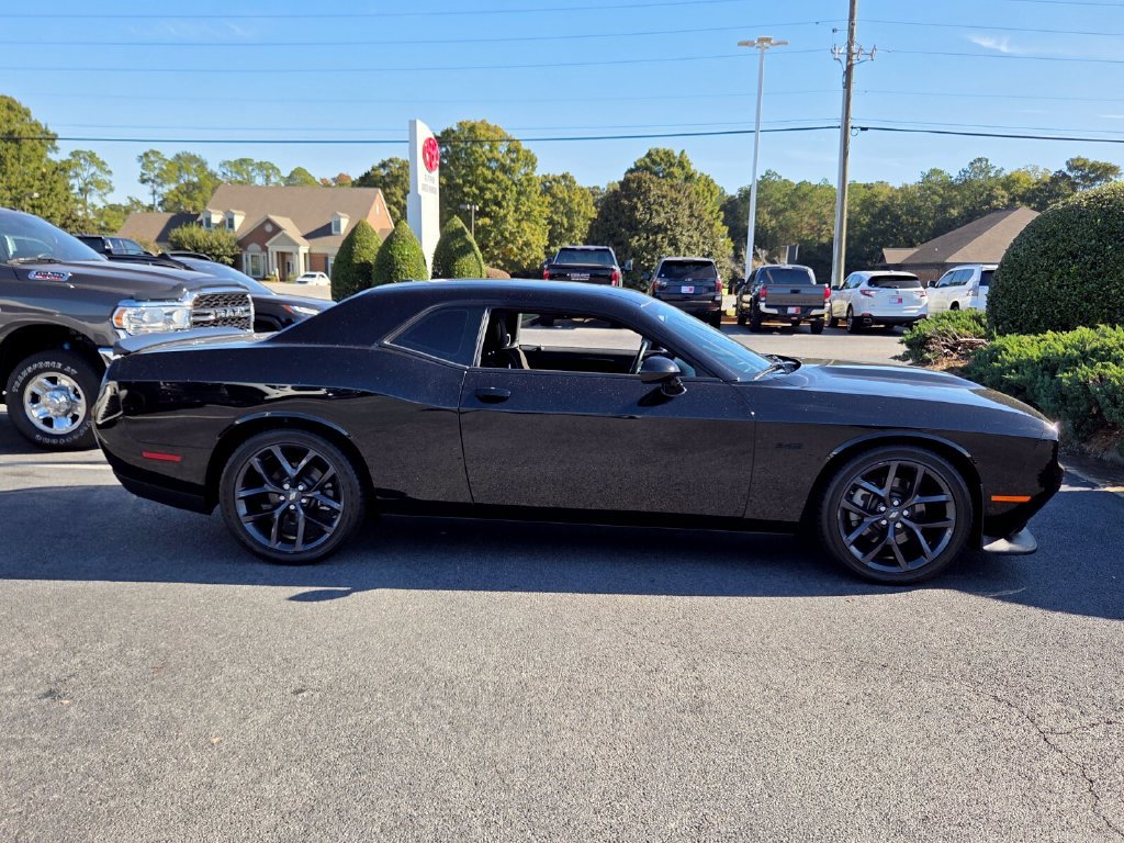Used 2023 Dodge Challenger R/T w/ Blacktop Package RWD image 11