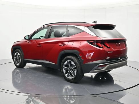 Used 2025 Hyundai Tucson SEL FWD image 7