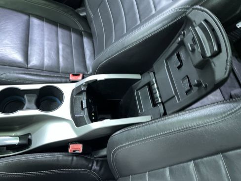 Used 2013 Ford Escape SEL AWD/4WD image 24
