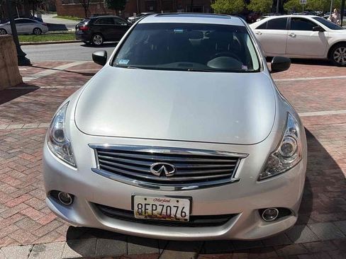 Used 2015 INFINITI Q40 AWD w/ Navigation Package image 8