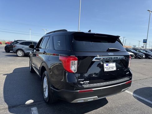 Certified 2023 Ford Explorer XLT w/ Equipment Group 202A image 6