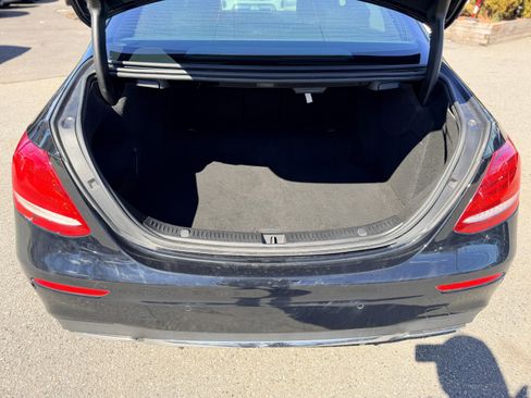 Used 2019 Mercedes-Benz E 300 4MATIC w/ Premium 1 Package image 14