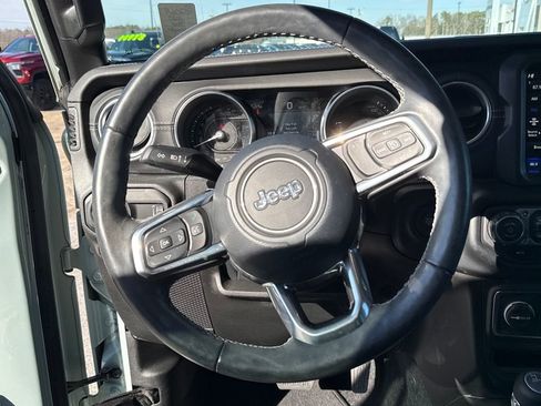 Used 2023 Jeep Wrangler Unlimited Sahara w/ Cold Weather Group image 23