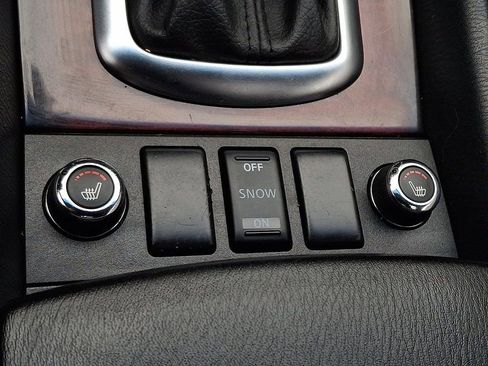 Used 2017 INFINITI QX50 AWD w/ Premium Plus Package image 17