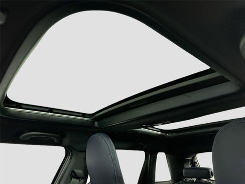 Certified 2025 MINI Cooper S FWD image 16