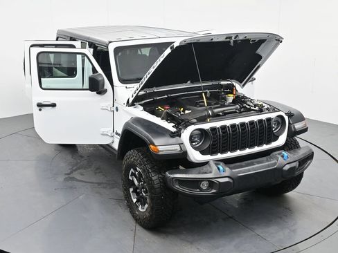 Used 2024 Jeep Wrangler Unlimited Rubicon 4xe AWD/4WD image 38