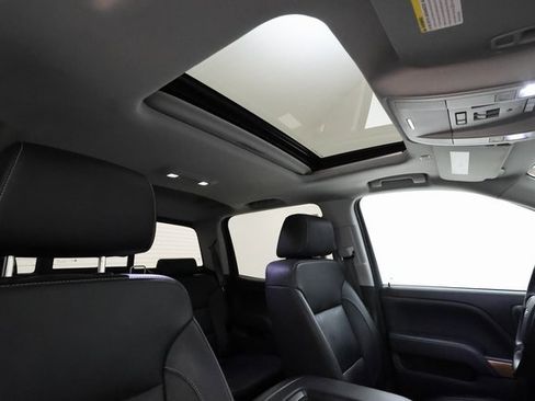 Used 2018 Chevrolet Silverado 1500 LTZ w/ Sport Package image 27