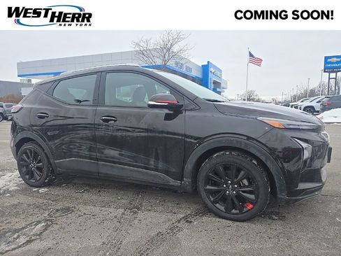 Certified 2023 Chevrolet Bolt EUV LT w/ Redline Edition FWD image 1