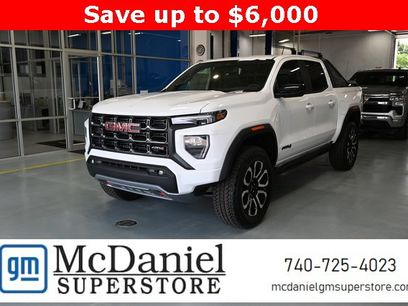 New 2025 GMC Canyon AT4 w/ Nightfall Edition