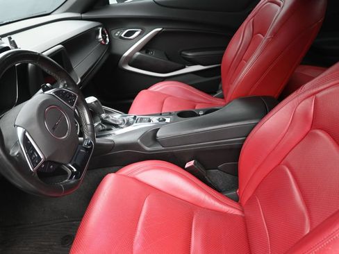 Used 2019 Chevrolet Camaro LT w/ RS Package RWD image 11