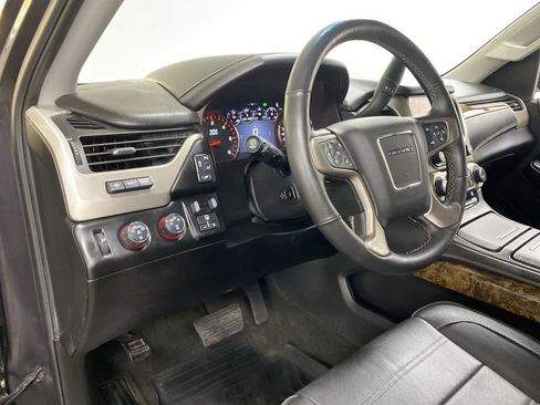 Used 2016 GMC Yukon XL Denali w/ Enhanced Security Package image 2