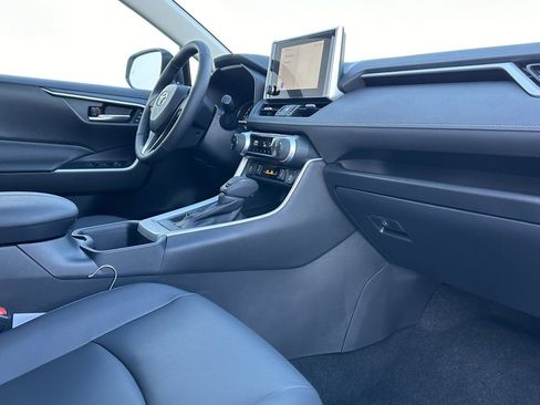 New 2025 Toyota RAV4 XLE Premium image 20