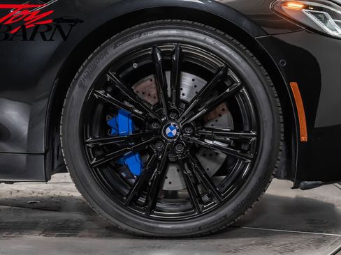 Used 2022 BMW M5 w/ Executive Package image 17