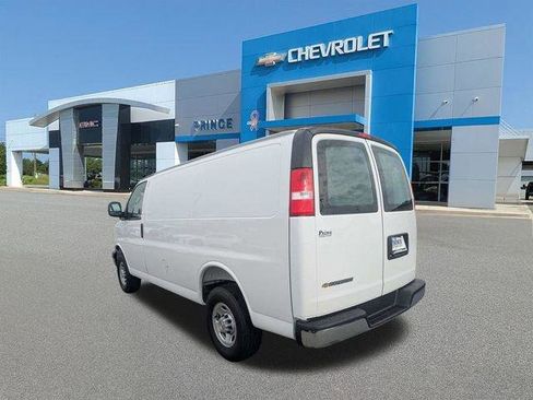 New 2026 Chevrolet Express 2500 RWD image 7