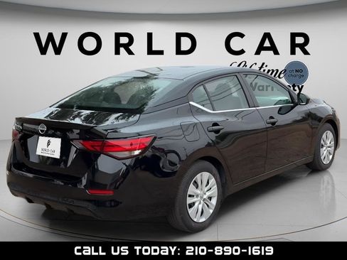 Used 2024 Nissan Sentra S w/ Lighting Package image 13