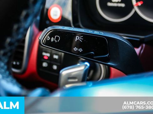 Used 2023 Porsche Cayenne S Platinum w/ Premium Package Plus image 28