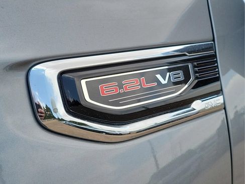 Used 2023 GMC Sierra 1500 Denali w/ Denali Reserve Package AWD/4WD image 9