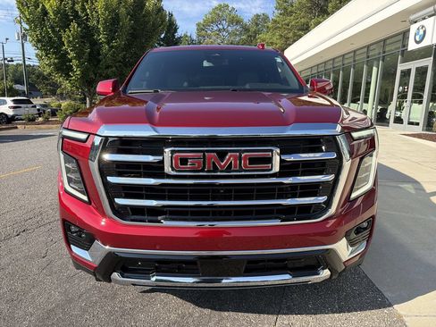 Used 2026 GMC Yukon Elevation AWD/4WD image 10