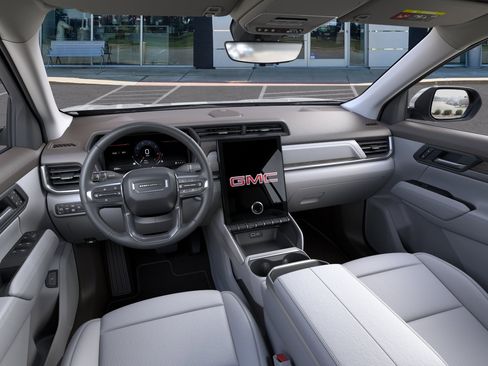 New 2026 GMC Terrain Denali AWD/4WD image 17