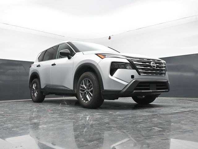 Used 2024 Nissan Rogue S AWD/4WD image 48