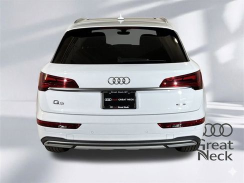 Used 2023 Audi Q5 Prestige w/ Prestige Package image 21