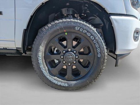 New 2026 RAM 2500 Laramie AWD/4WD image 16