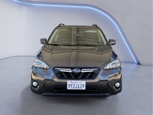 Used 2023 Subaru Crosstrek 2.0i Premium AWD/4WD image 2