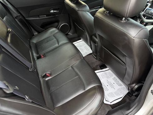 Used 2011 Chevrolet Cruze LT FWD image 18