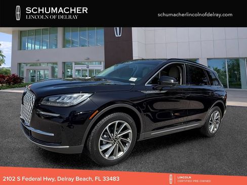 Used 2026 Lincoln Corsair Premiere FWD image 3