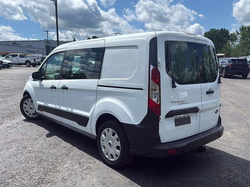 Used 2019 Ford Transit Connect XL FWD image 3